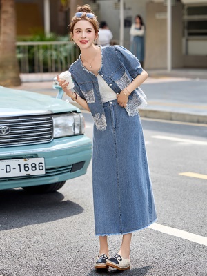 小香风蕾丝拼接短袖套装女2025夏季新款气质修身超好看名媛两件套