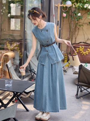 欧若风气质马甲套装女2025夏季新款高级感超火爆款绝美长裙两件套