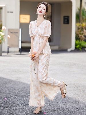 名媛高端雪纺套装女2025夏季新款时尚洋气遮肚子欧货阔腿裤两件套