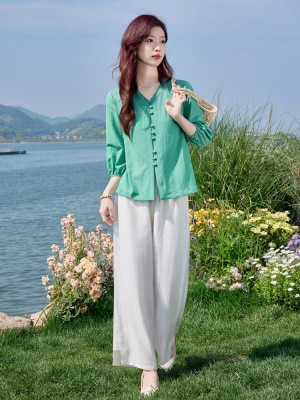 时尚松弛感V领衬衫套装女2025夏新款气质显瘦年轻妈妈休闲两件套