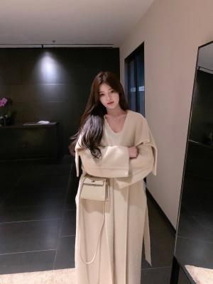 ByYou 冬季新款兔绒白色针织连衣裙中长款内搭修身过膝包臀毛衣裙