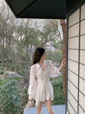 ByYou 夏季白色天丝衬衫连衣裙套装女高腰阔腿短裤两件套 含吊带