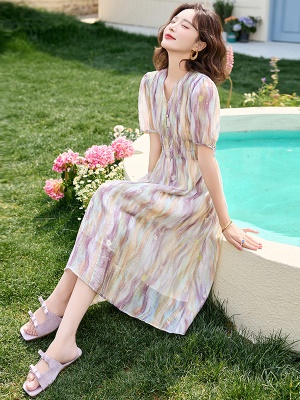 莱赛尔天丝印花连衣裙女2025夏装新款今年流行爆款漂亮掐腰长裙子