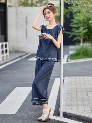 时尚刺绣小飞袖套装女夏2025新款超火小个子显瘦薄款休闲两件套裤