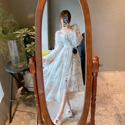 ByYou 夏季新款泡泡袖碎花白色连衣裙高级感收腰v领不规则茶歇裙