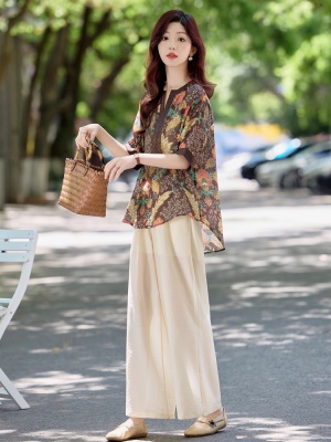 新中式国风套装女2025夏季新款高端时尚洋气印花天丝阔腿裤两件套