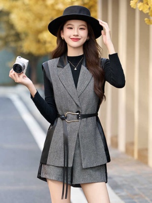 拼接皮马甲西装套装女2025春季新款气质修身小香风洋气轻奢三件套