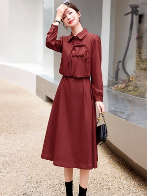 新中式小香风套装女春秋2023新款时尚端庄大气回门订婚礼裙两件套