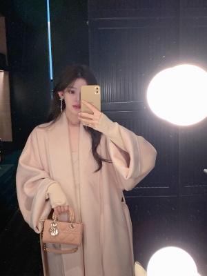 ByYou 秋冬季仙气网纱拼接粉色针织连衣裙中长款收腰显瘦气质裙子