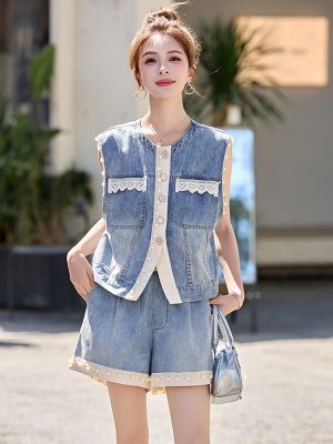 欧货小香风牛仔马甲套装女2025年夏季新款蕾丝拼色短裤爆款两件套