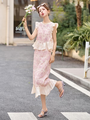 时尚气质巨好看的夏日套装女2025新款超火飞飞袖上衣鱼尾裙两件套