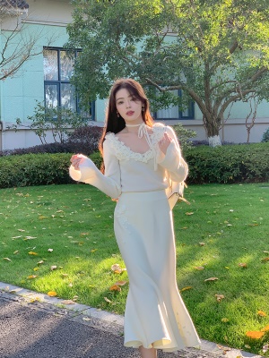 ByYou 冬季兔绒白色高腰a字针织半身裙长款过膝毛衣裙包臀鱼尾裙