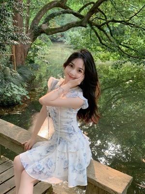 ByYou 夏季新中式国风V领印花无袖连衣裙女收腰显瘦荷叶边短裙子