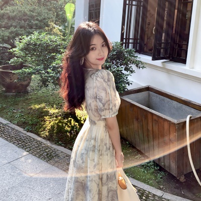 ByYou 温柔风水墨碎花度假风连衣裙夏高级感收腰长款泡泡袖茶歇裙