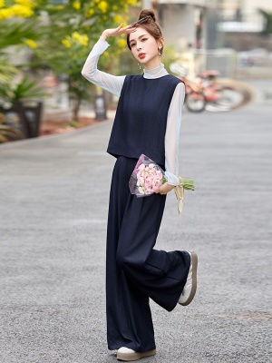 高级感时尚天丝套装女2025春季新款减龄流行爆款御姐轻熟风三件套