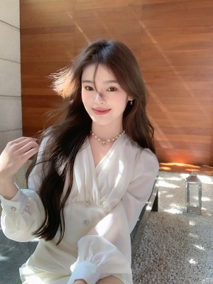 ByYou 夏季新款珠光白色缎面拼雪纺连衣裙泡泡袖V领收腰包臀短裙