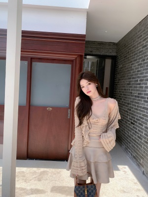 ByYou秋季新款气质卡其色针织半身裙多层蛋糕裙高腰显瘦a字短裙子