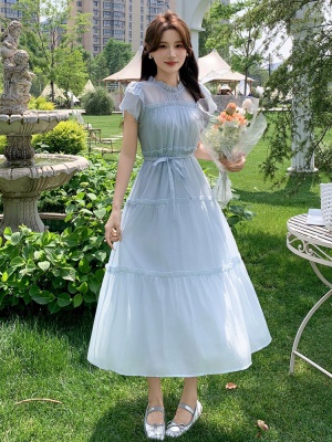 法式木耳边飞飞袖连衣裙女2025夏季天丝松弛感收腰巨好看超仙裙子