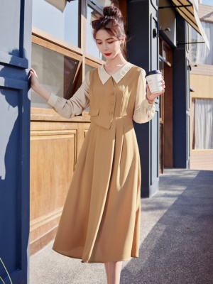 假两件长袖设计师连衣裙女2025春季新款欧货时尚小个子高端a字裙