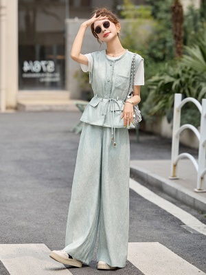 欧货巨好看亚麻套装女2025夏季新款超火马甲薄款西装高级感两件套