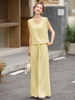 欧货显瘦遮肚子减龄套装女2025夏季新款休闲宽松阔腿裤背心两件套