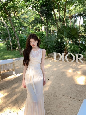 ByYou 夏季新款温柔风蕾丝无袖白色连衣裙长款修身收腰包臀鱼尾裙