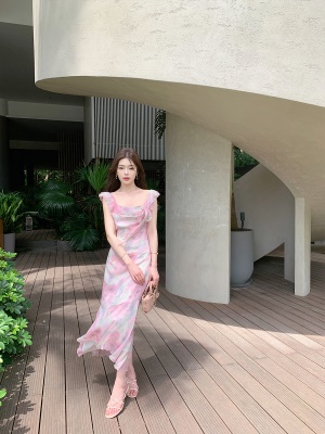 ByYou 夏季新款气质晕染粉色方领雪纺碎花连衣裙显瘦法式包臀长裙
