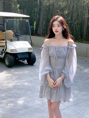 ByYou 2025新款法式一字肩雪纺连衣裙短款灯笼袖木耳边收腰仙女裙