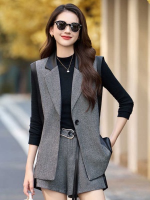 拼接皮马甲西装套装女2025春季新款气质修身小香风洋气轻奢三件套