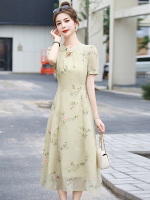 墨染印花国风连衣裙女2025夏装新款修身年轻款新中式改良旗袍长裙