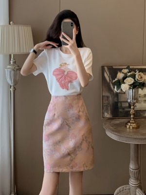 裙子套装轻奢高级感夏装搭配一整套时尚洋气绝美法式半身裙两件套