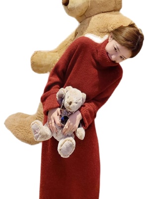 秋冬季2025新款女装高级感长款毛衣裙红色高领针织内搭打底连衣裙