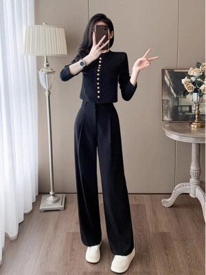 高级感气质小香风套装女秋季穿搭一整套针织外套垂感西装裤两件套