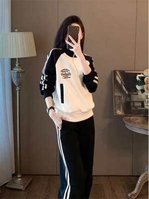 网红运动休闲套装女早秋2025新款时尚洋气减龄显瘦遮肉卫衣两件套