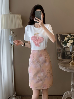 裙子套装轻奢高级感夏装搭配一整套时尚洋气绝美法式半身裙两件套