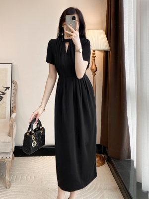 裙子女夏天黑色礼服法式赫本显瘦OL高端气质通勤连衣裙2025新款夏