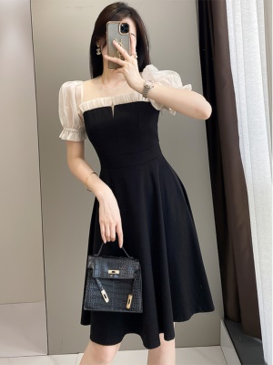 黑色连衣裙小个子女夏高级感气质修身显瘦时尚高端精致宴会礼服裙