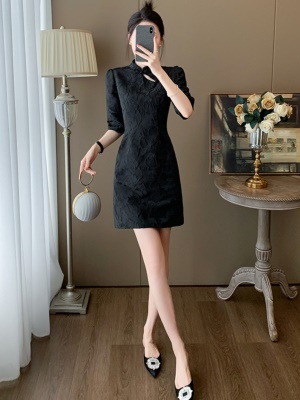 新中式国风中袖连衣裙女春夏2025新款高端气质收腰黑色礼服旗袍裙