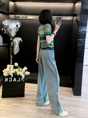 多巴胺休闲时尚套装女夏季新款针织条纹短袖上衣阔腿牛仔裤两件套