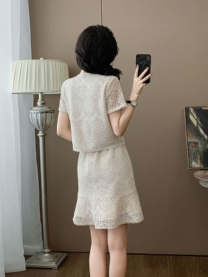 镂空蕾丝上衣百搭配半身裙两件套装女气质宽松夏季新款穿搭一整套