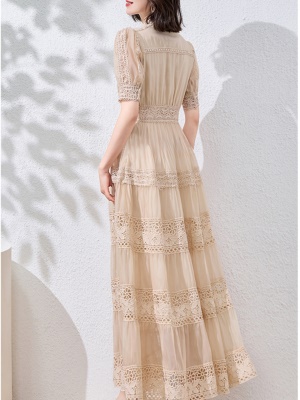 法式蕾丝连衣裙女夏季新款气质女神范茶歇裙收腰显瘦高级感长裙子