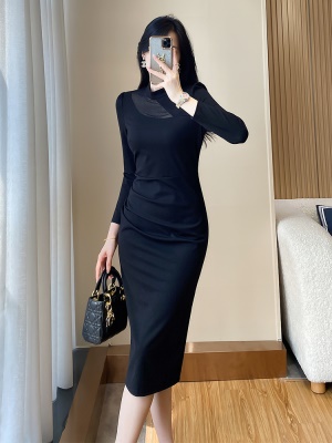 黑色旗袍领连衣裙女秋季2025新款名媛气质高端礼服法式修身包臀裙