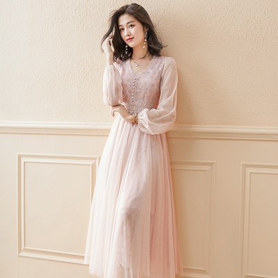 网纱连衣裙长袖2025初秋新款女法式显瘦高端气质收腰长款裙子秋装
