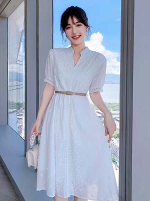 夏天2025新款法式高级感小众气质纯棉超仙女白色衬衫连衣裙子夏季