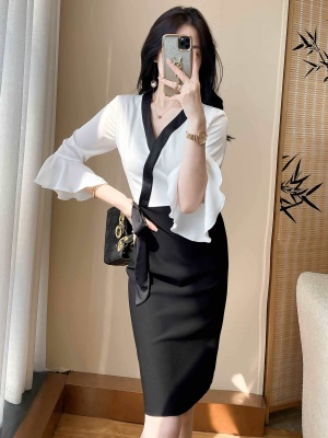 夏季新款时尚气质黑白拼接连衣裙显瘦高级设计感职场通勤包臀裙子