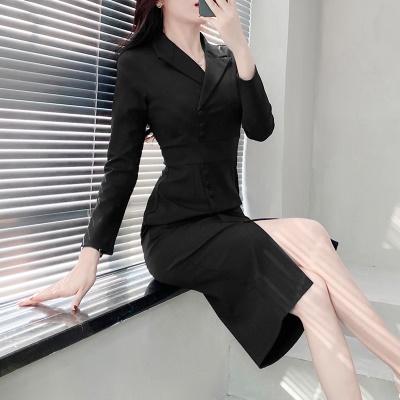 早秋女神范气质职业包臀裙2025秋季新款女长袖西装领连衣裙高级感