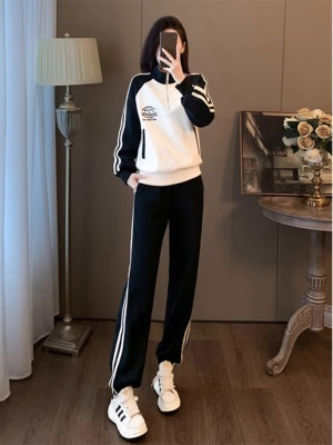 网红运动休闲套装女早秋2025新款时尚洋气减龄显瘦遮肉卫衣两件套