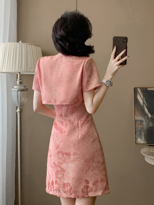小香风粉色吊带连衣裙女夏季新款高级感气质显瘦马甲裙套装两件套