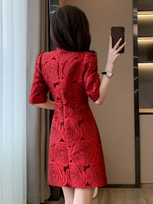 高级感红色旗袍连衣裙2025早春女装国风中式晚礼服裙轻奢高端小众