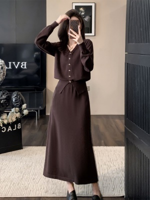 秋冬搭配礼服小香风套装裙新年红色毛衣针织针织开衫半身裙两件套